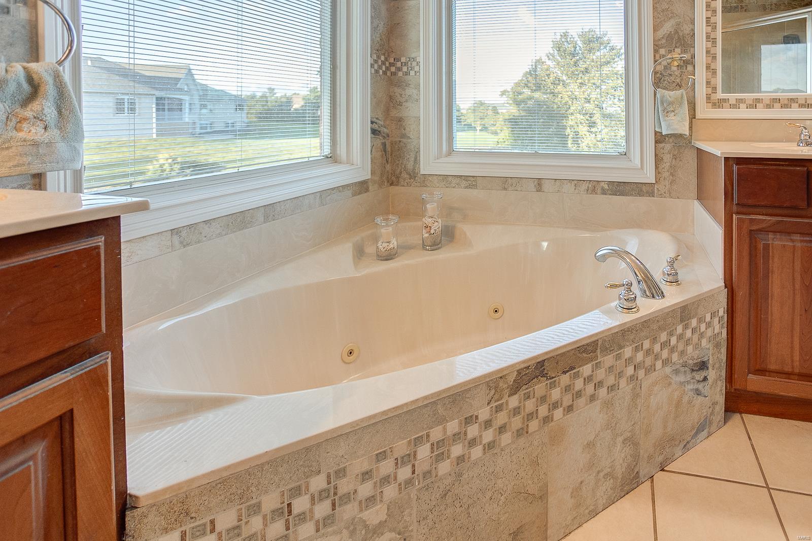 426 Covington Drive Waterloo, IL 62298 - Photo 34 of 87