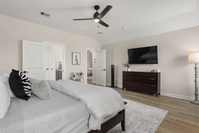 $3,350 | 13709 Gaff Rig Drive, Texas City, TX 77510