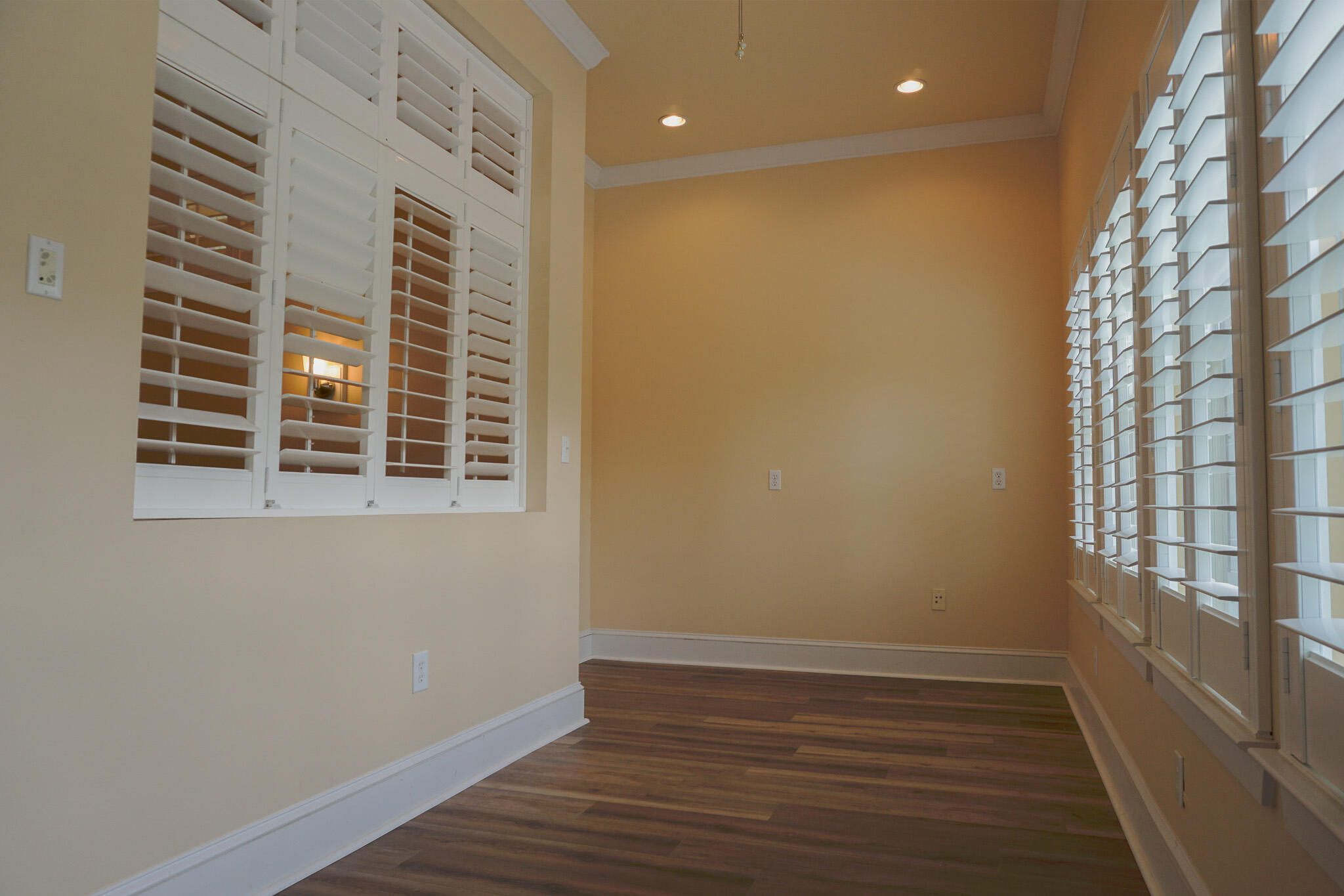 114 Eagle Drive Crestview, FL 32536 - Photo 28 of 63 a view of livingroom with windows