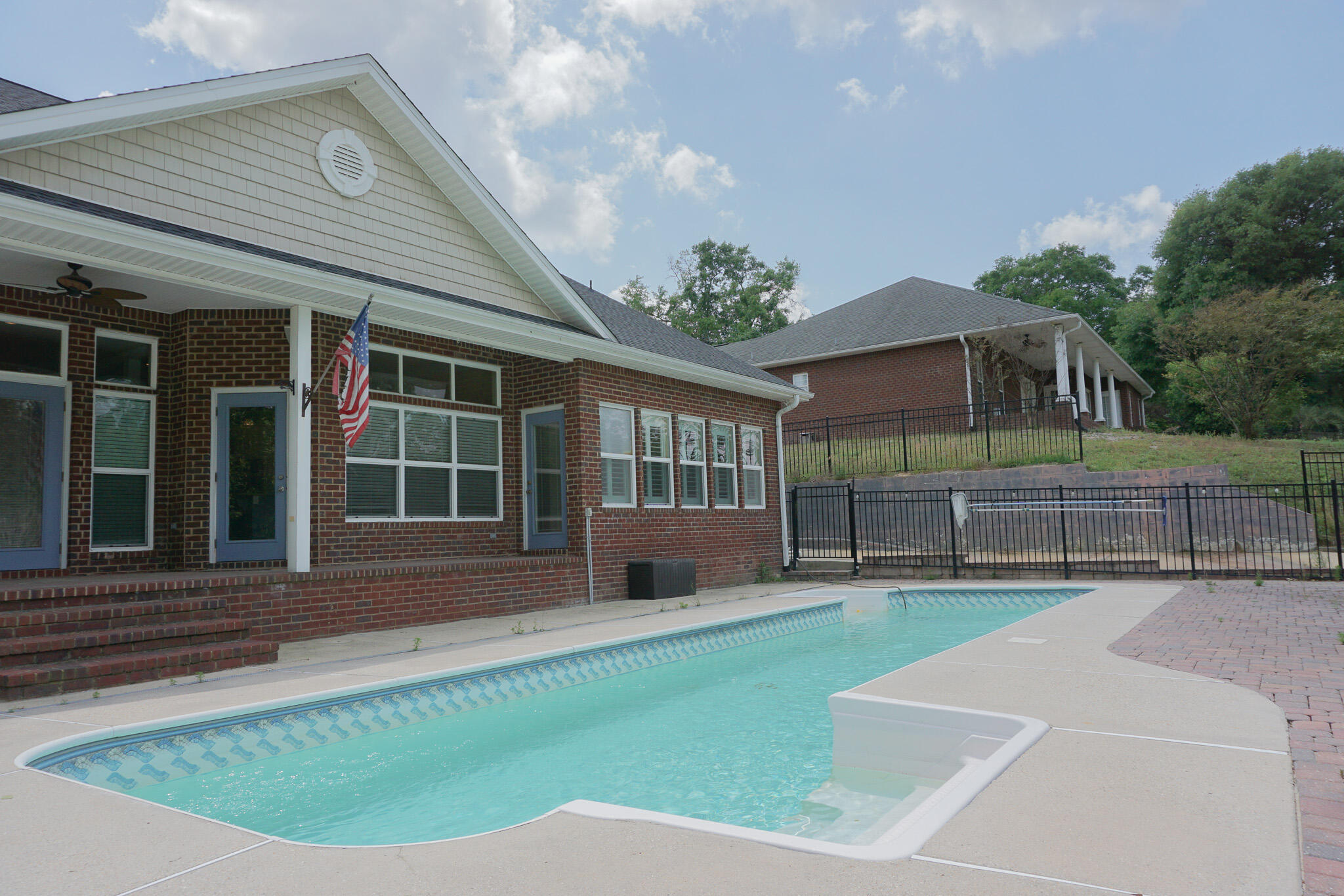114 Eagle Drive Crestview, FL 32536 - Photo 59 of 63 a front view of a house with a yard