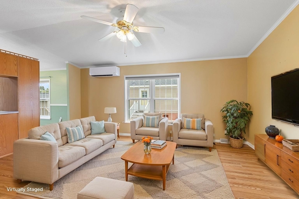 7 Robert Road Plainville, MA 02762 - Photo 10 of 38 Gallery Image 10