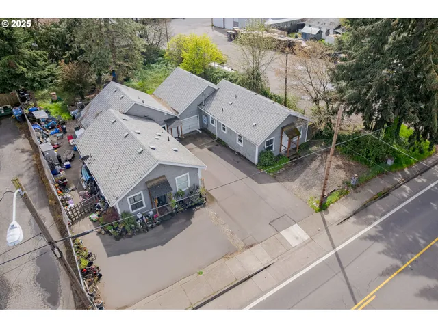 $410,000 | 2148 Roosevelt Boulevard, Eugene, OR 97402
