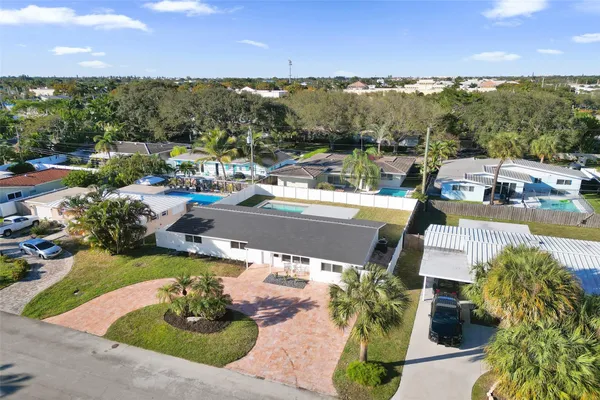$749,000 | 2011 Northeast 34th Street, Lighthouse Point, FL 33064