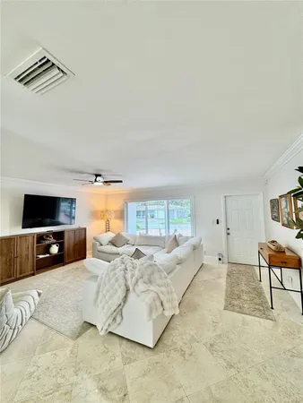 $749,000 | 2011 Northeast 34th Street, Lighthouse Point, FL 33064