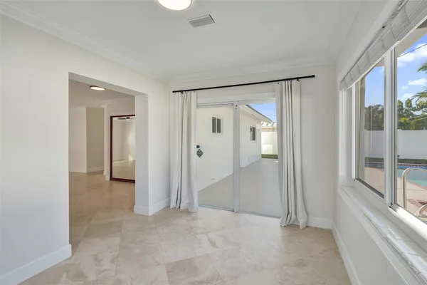 $749,000 | 2011 Northeast 34th Street, Lighthouse Point, FL 33064