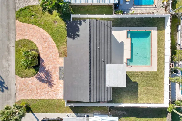 $749,000 | 2011 Northeast 34th Street, Lighthouse Point, FL 33064