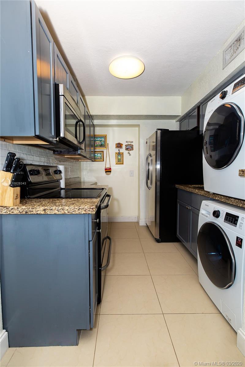 5715 Arthur Street Hollywood, FL 33021 - Photo 5 of 23