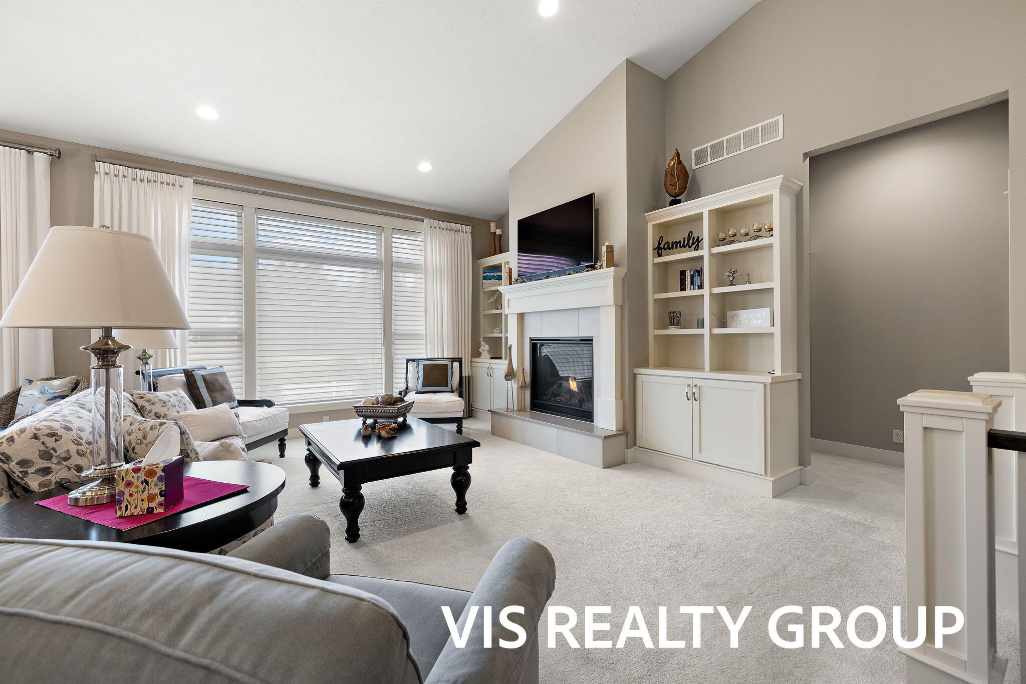 16501 Wickshire Pl Spring Lake Spring Lake, MI 49456 - Photo 19 of 78 3-web-or-mls-2R9A6520