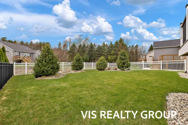 $524,900 | 16501 Wickshire Pl Spring Lake, Spring Lake, MI 49456