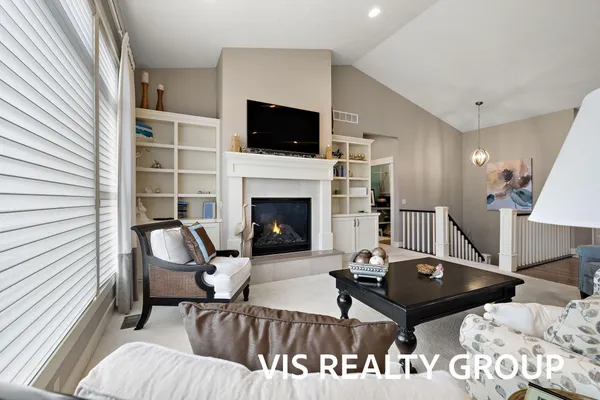$524,900 | 16501 Wickshire Pl Spring Lake, Spring Lake, MI 49456