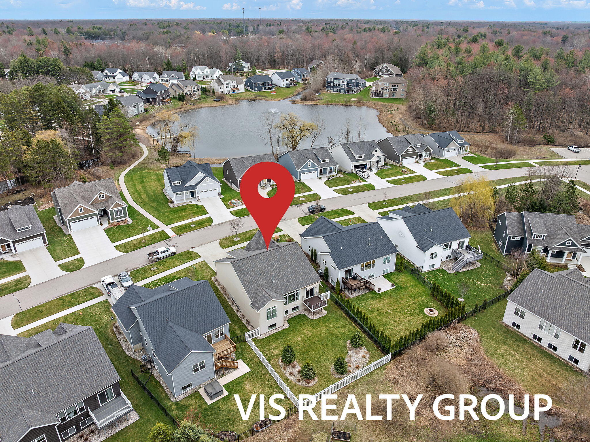 16501 Wickshire Pl Spring Lake Spring Lake, MI 49456 - Photo 4 of 78 68-web-or-mls-DJI_0033_1