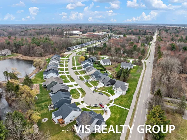 $524,900 | 16501 Wickshire Pl Spring Lake, Spring Lake, MI 49456