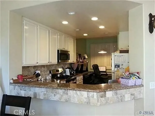 $4,300 | 2736 Monza, Tustin, CA 92782