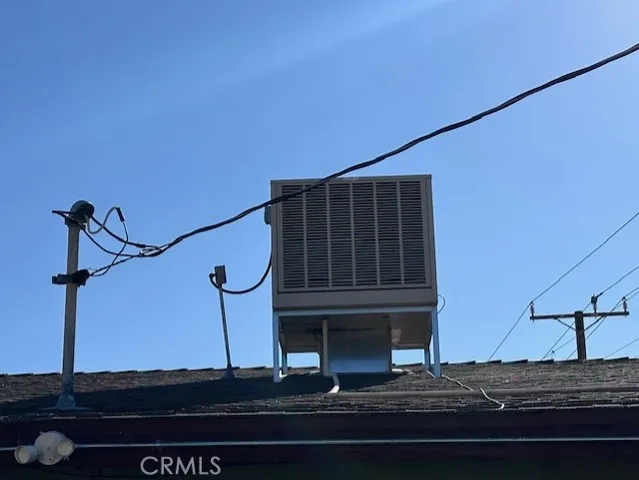 a view of a entryway