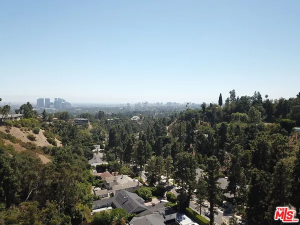 $788,000 | 1422 Lindacrest Drive, Beverly Hills, CA 90210
