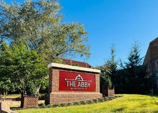 3215 Stuart Avenue, Unit 30 Richmond, VA 23221 - Photo 2 of 28 a sign on the side of a building