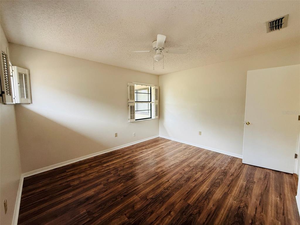 8992 Hernando Way Weeki Wachee, FL 34613 - Photo 12 of 20