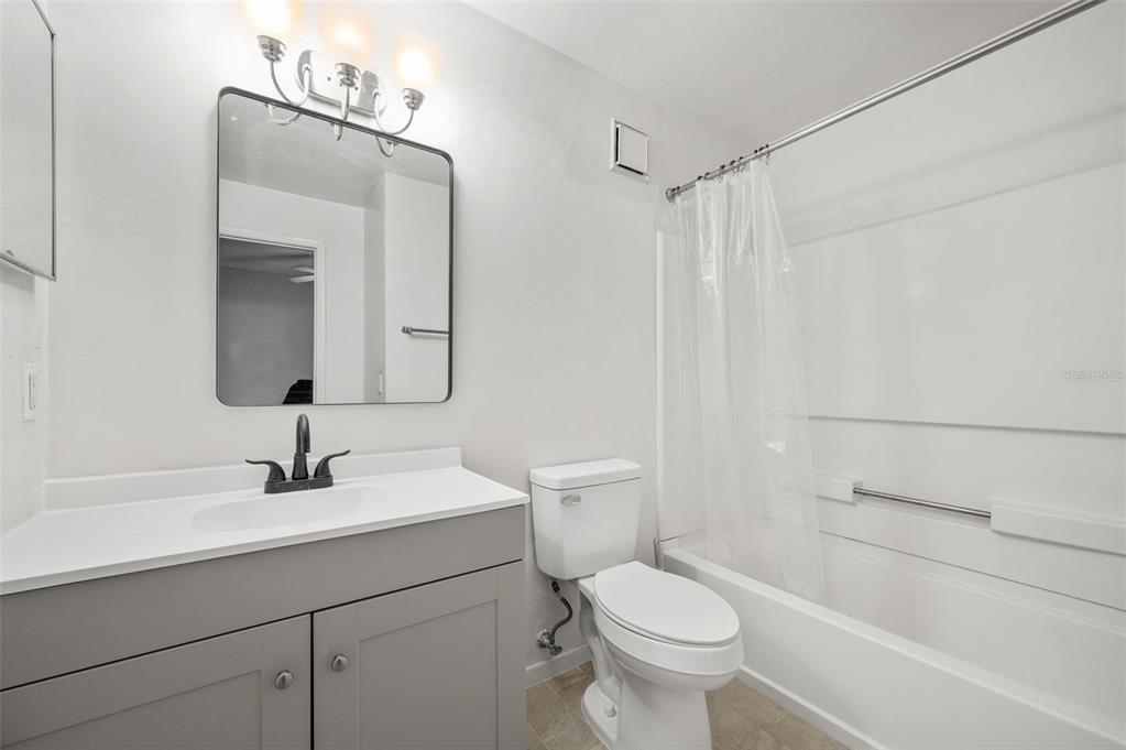 3800 Southwest 20th Avenue, Unit 611 Gainesville, FL 32607 - Photo 13 of 32