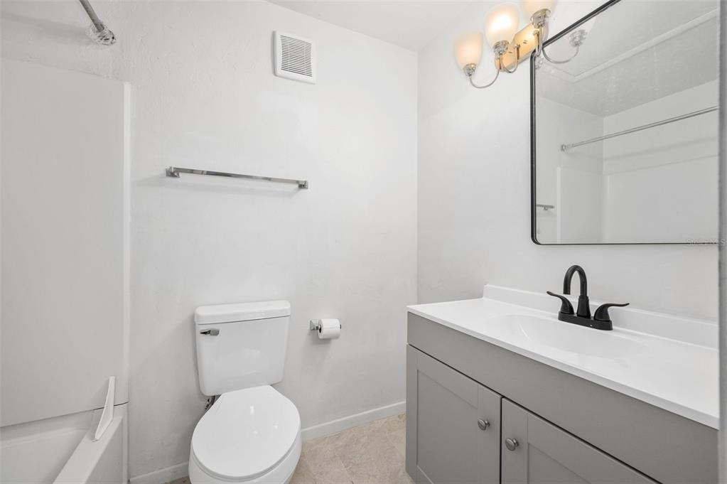 3800 Southwest 20th Avenue, Unit 611 Gainesville, FL 32607 - Photo 25 of 32