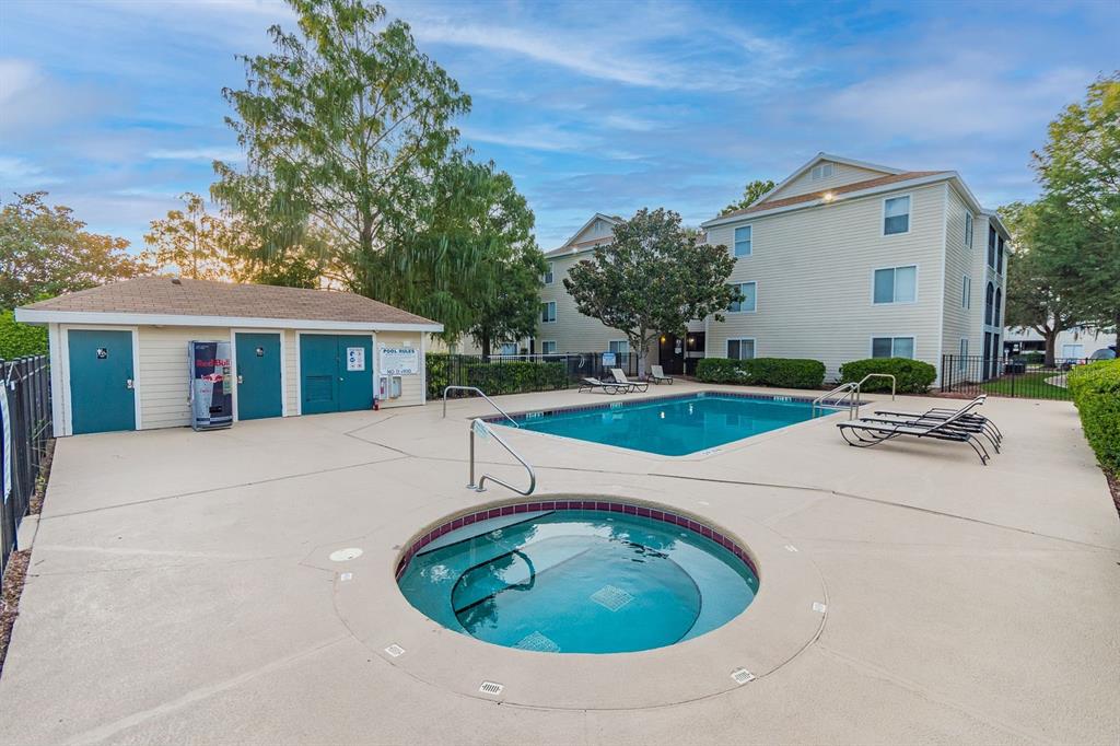 3800 Southwest 20th Avenue, Unit 611 Gainesville, FL 32607 - Photo 31 of 32