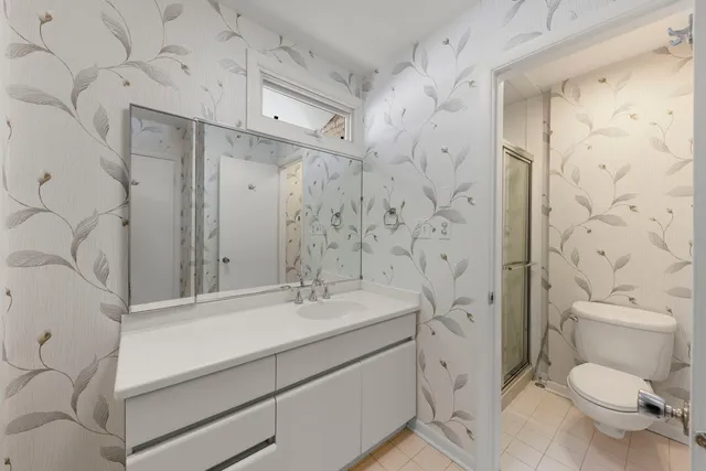 $677,000 | 729 Burning Tree Lane, Naperville, IL 60563