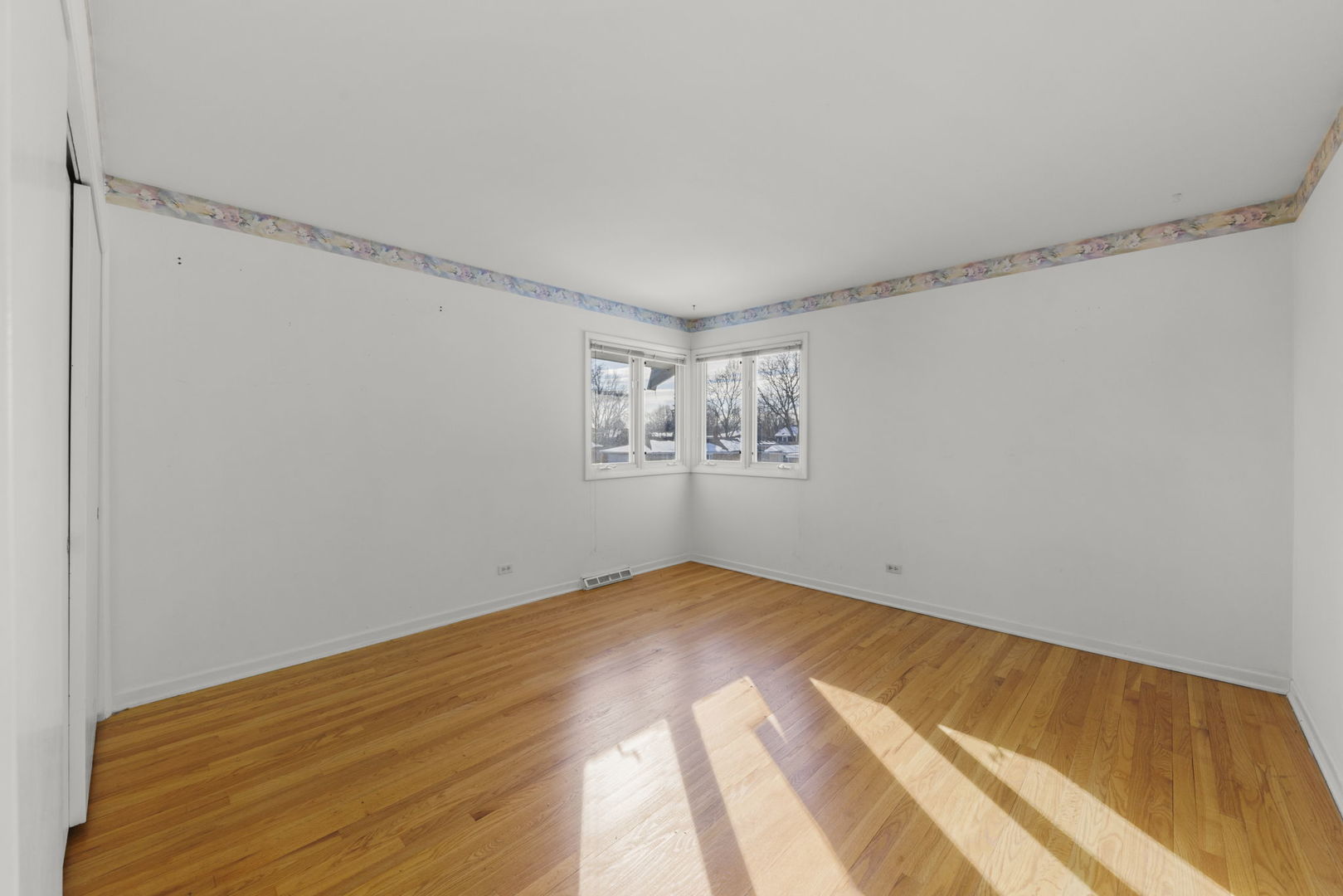 729 Burning Tree Lane Naperville, IL 60563 - Photo 19 of 36