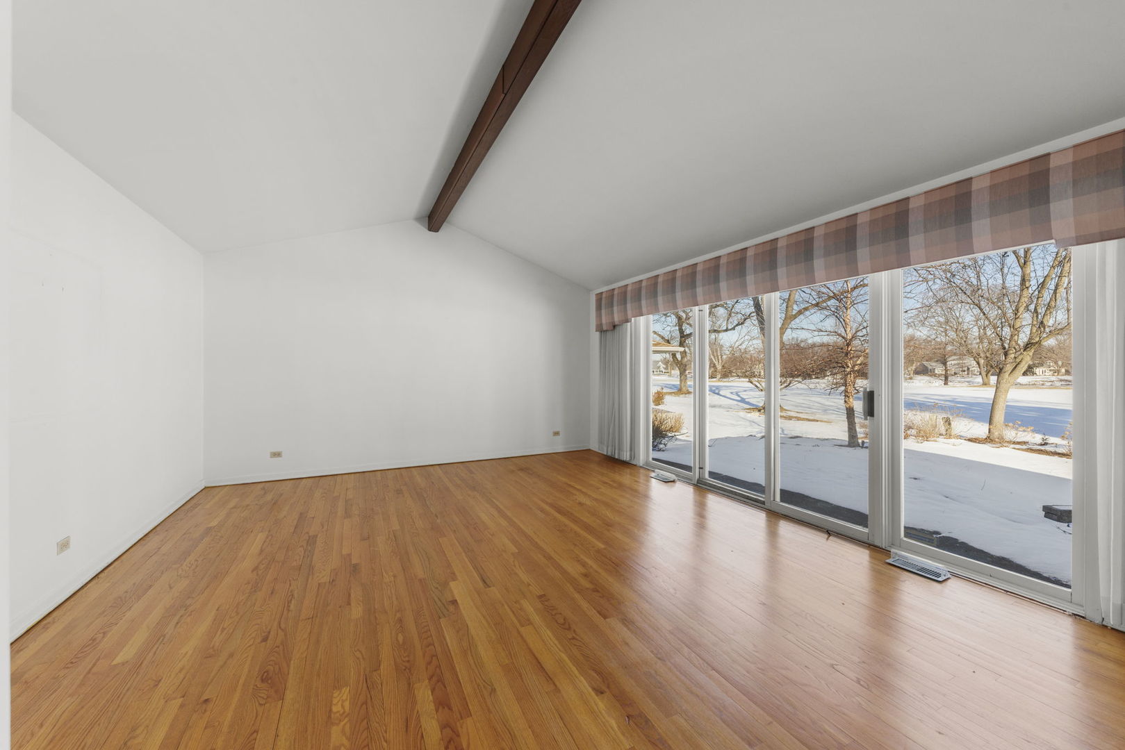 729 Burning Tree Lane Naperville, IL 60563 - Photo 6 of 36