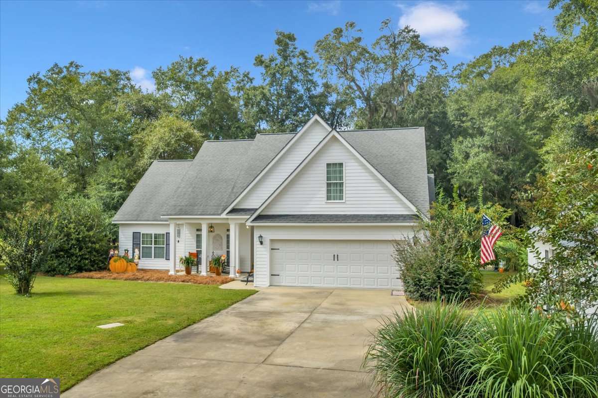 153 Landing Road Cordele, GA 31015 - Photo 54 of 62 a view of a yard in front of house