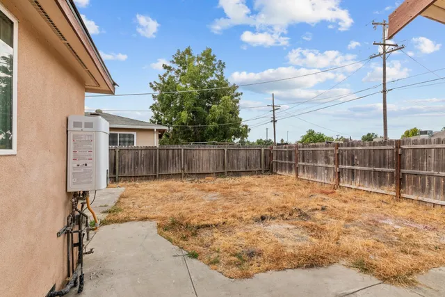 $375,000 | 3925 Palmetto Street, Sacramento, CA 95838