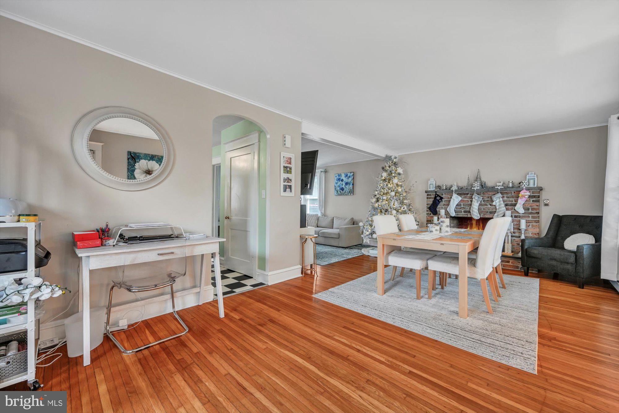 50 Delp Road Lancaster, PA 17601 - Photo 10 of 38 Living Room
