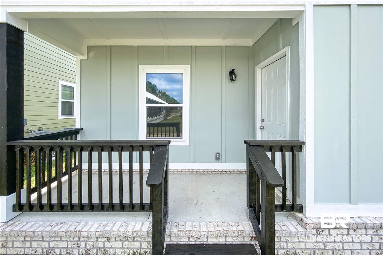 943 Periwinkle Lane Foley, AL 36535 - Photo 2 of 31 Front Porch