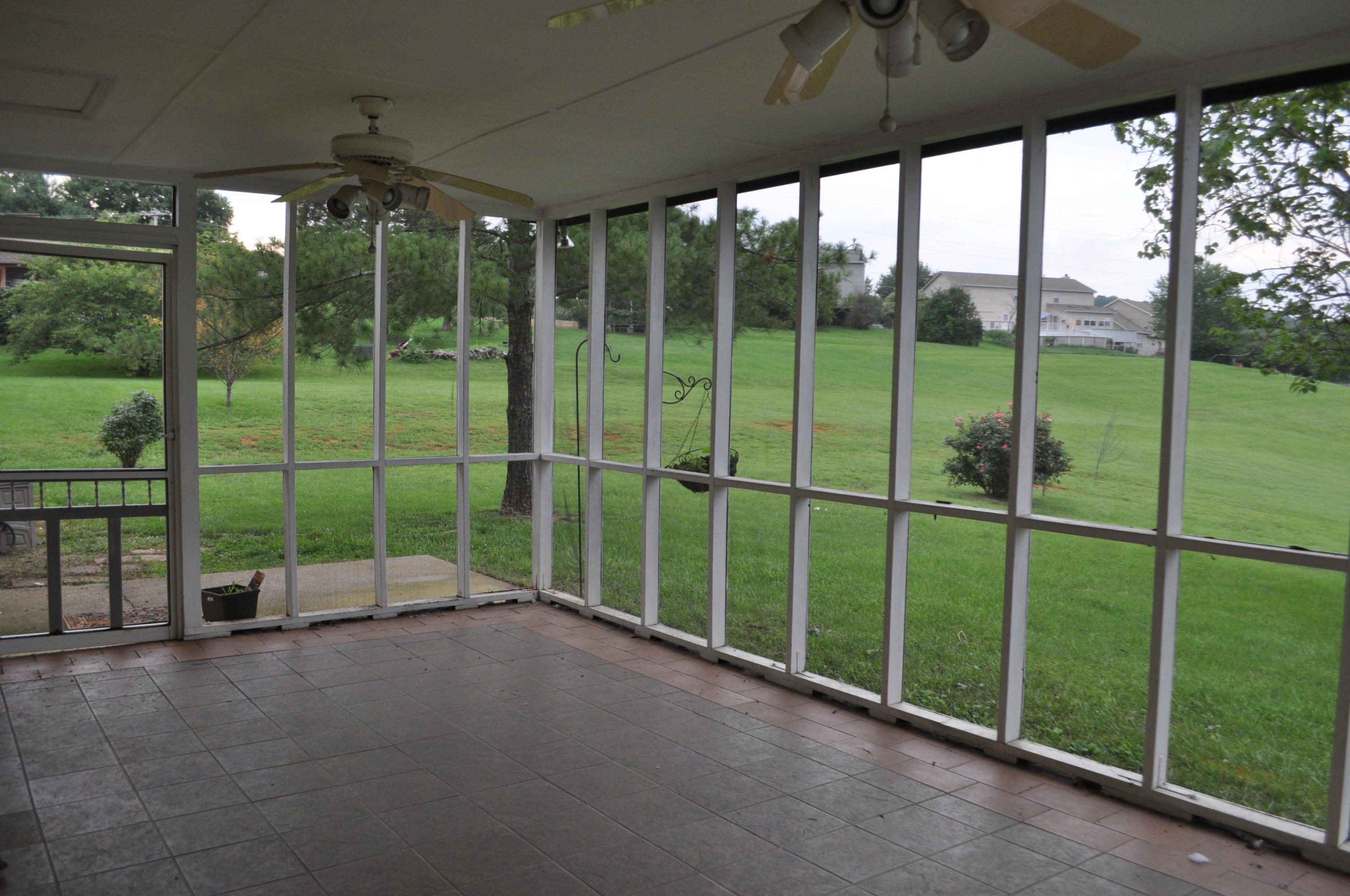 1012 Cross Meadow Road Knoxville, TN 37934 - Photo 23 of 25 Cross Meadow 023