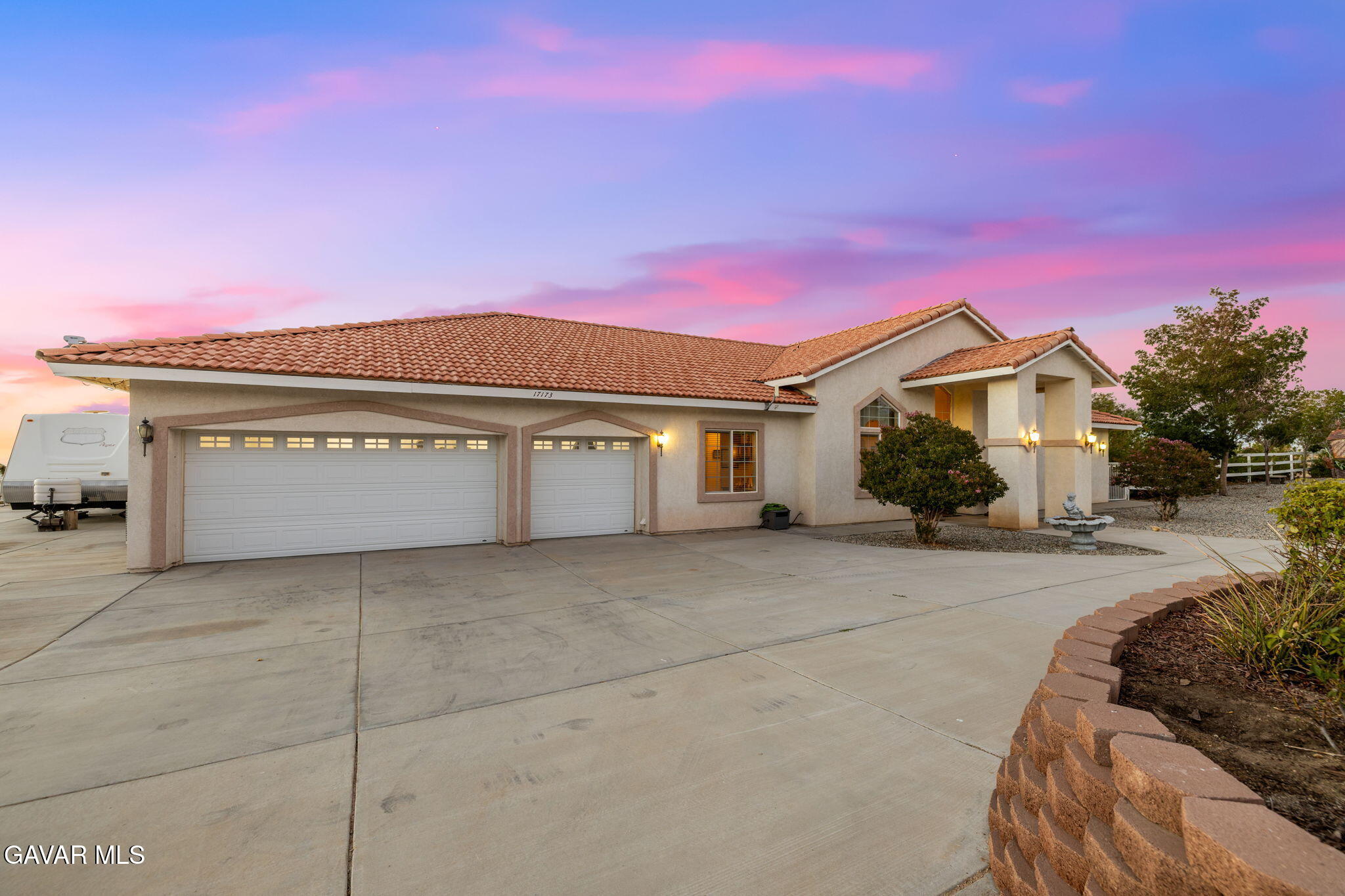17173 Fort Tejon Road Llano, CA 93544 - Photo 31 of 47 3-web-or-mls-DSBB2683