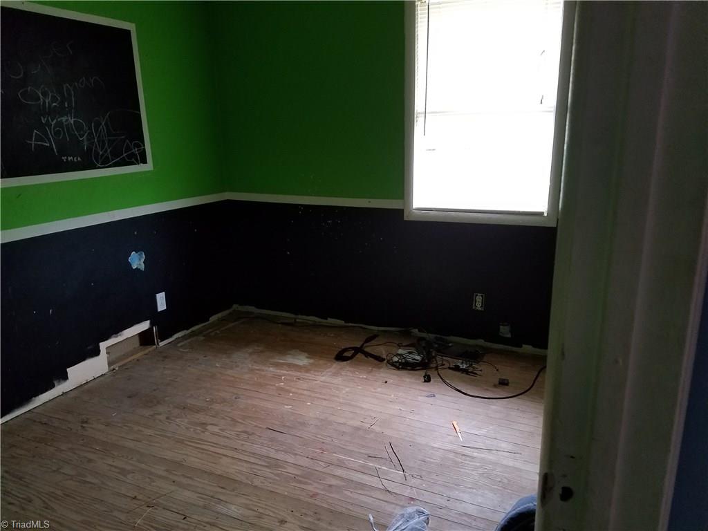 910 Baker Road High Point, NC 27263 - Photo 16 of 17 Gallery Image 16