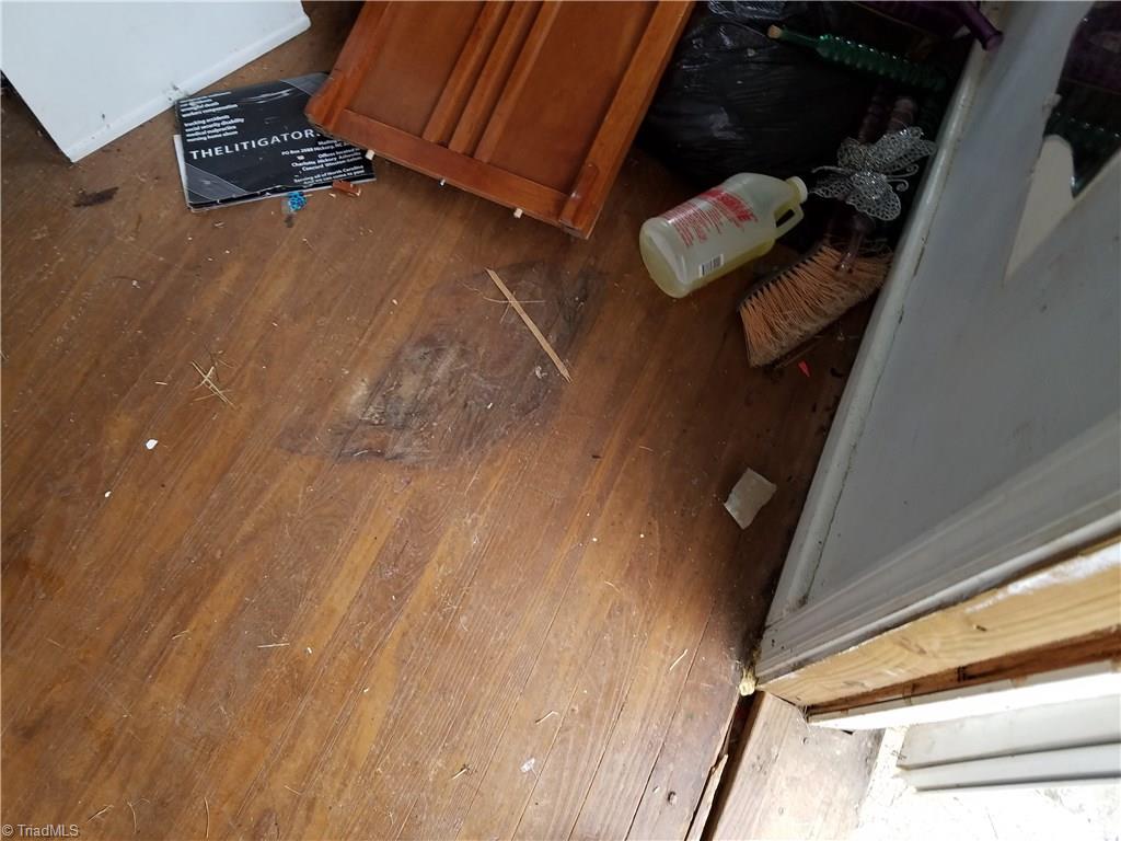 910 Baker Road High Point, NC 27263 - Photo 8 of 17 Gallery Image 8
