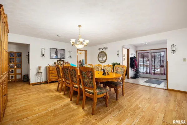 $209,990 | 13931 2nd Street, Pekin, IL 61554