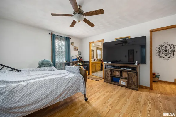 $209,990 | 13931 2nd Street, Pekin, IL 61554