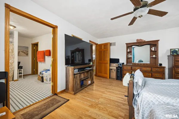 $209,990 | 13931 2nd Street, Pekin, IL 61554