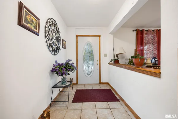 $209,990 | 13931 2nd Street, Pekin, IL 61554