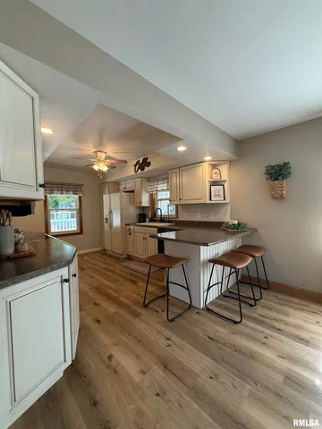 $160,000 | 211 West MacArthur Avenue, Lewistown, IL 61542