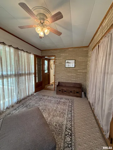 $160,000 | 211 West MacArthur Avenue, Lewistown, IL 61542