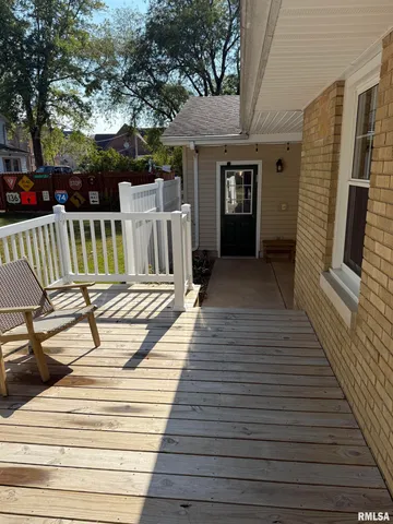 $160,000 | 211 West MacArthur Avenue, Lewistown, IL 61542