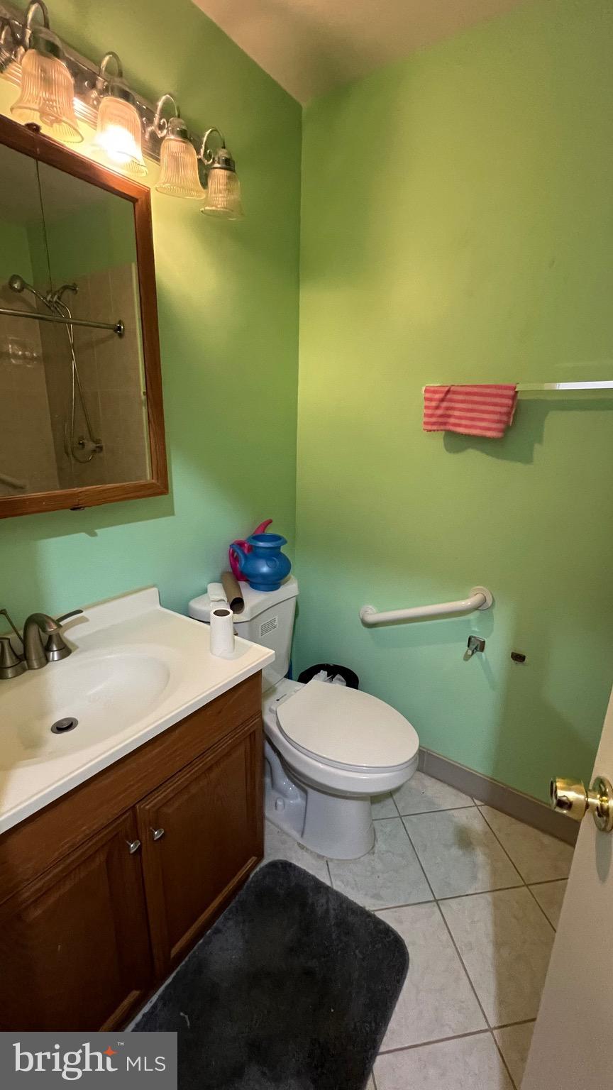 1402 Woodbridge Road Catonsville, MD 21228 - Photo 14 of 28