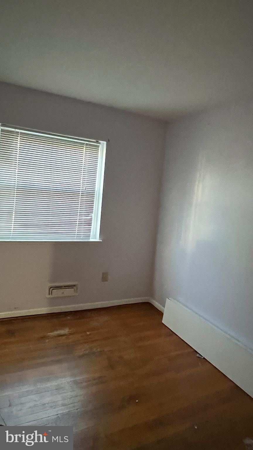 1402 Woodbridge Road Catonsville, MD 21228 - Photo 16 of 28