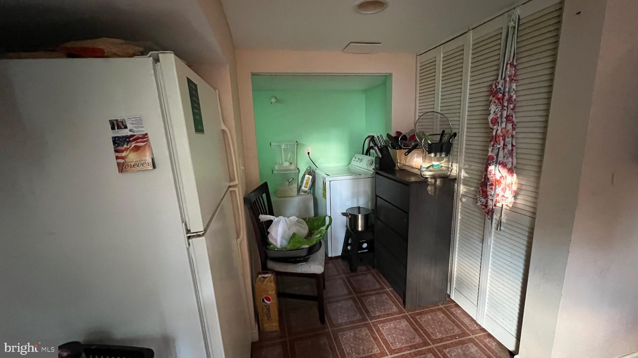 1402 Woodbridge Road Catonsville, MD 21228 - Photo 25 of 28