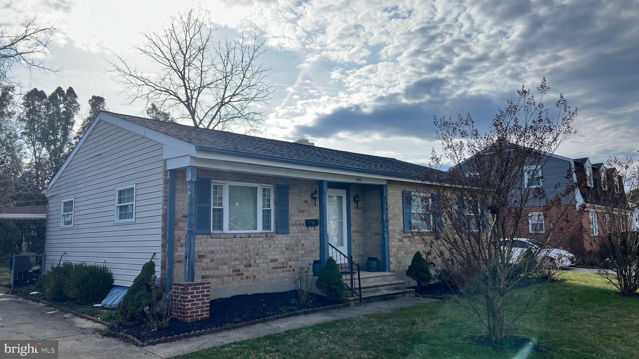 1402 Woodbridge Road Catonsville, MD 21228 - Photo 4 of 28
