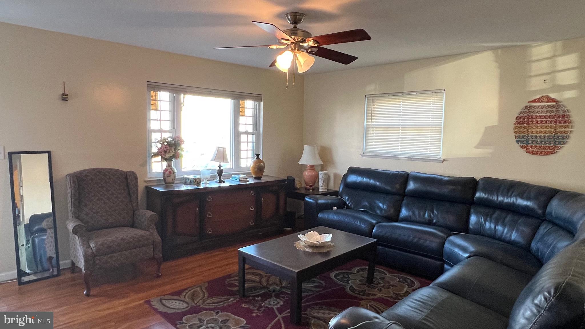 1402 Woodbridge Road Catonsville, MD 21228 - Photo 8 of 28