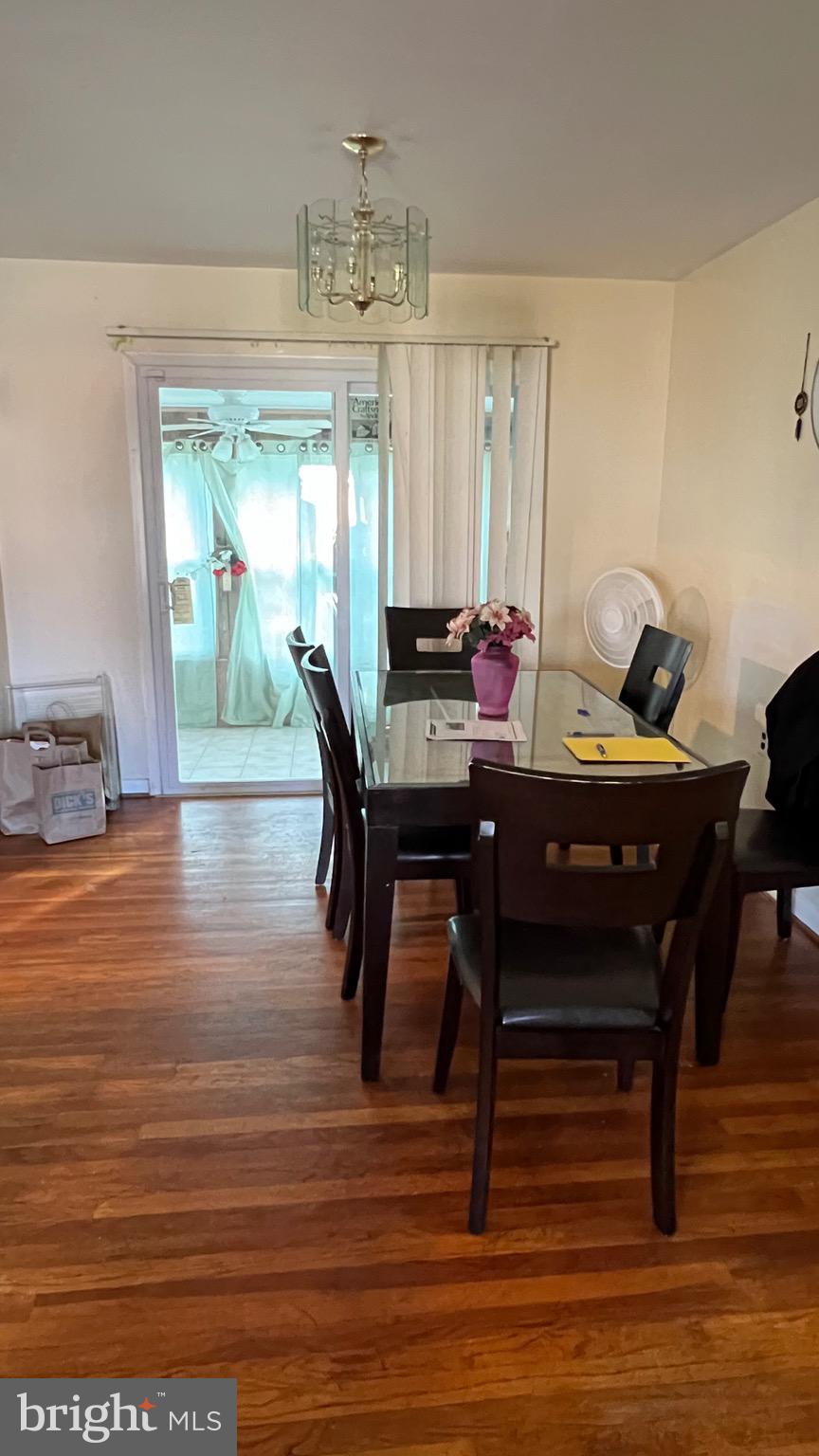 1402 Woodbridge Road Catonsville, MD 21228 - Photo 9 of 28