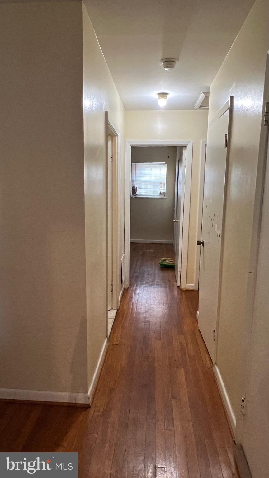 1402 Woodbridge Road Catonsville, MD 21228 - Photo 10 of 28