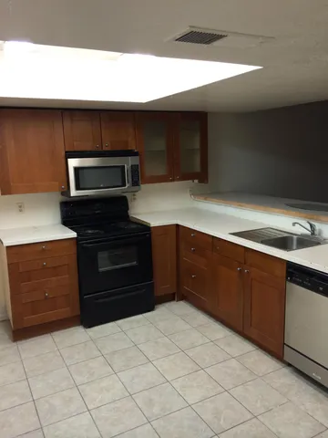 $1,500 | 19601 North 7th Street, Unit 1085, Phoenix, AZ 85024